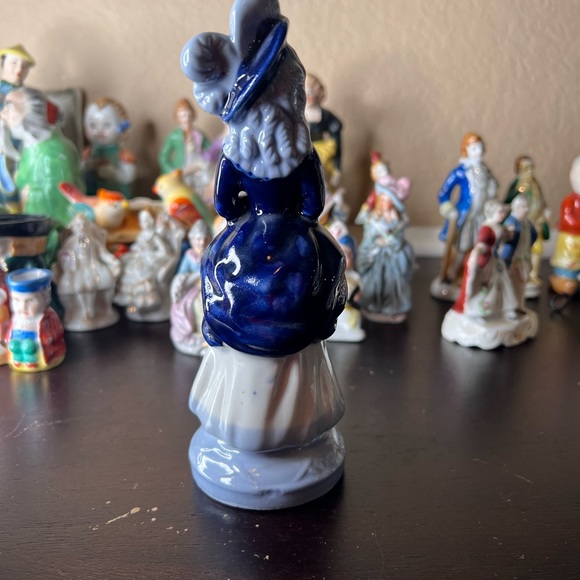 Vintage 1940's Big Made in Occupied Japan Colonial Lady, Victorian Style, mioj - Picture 5 of 8